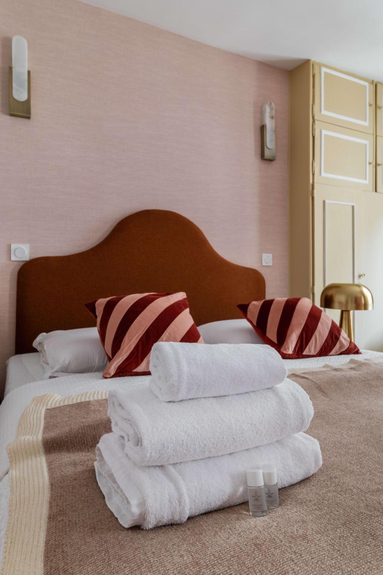 Grand Studio Refait A Neuf Paris 16 - 4P - Flat-Guest Exterior foto